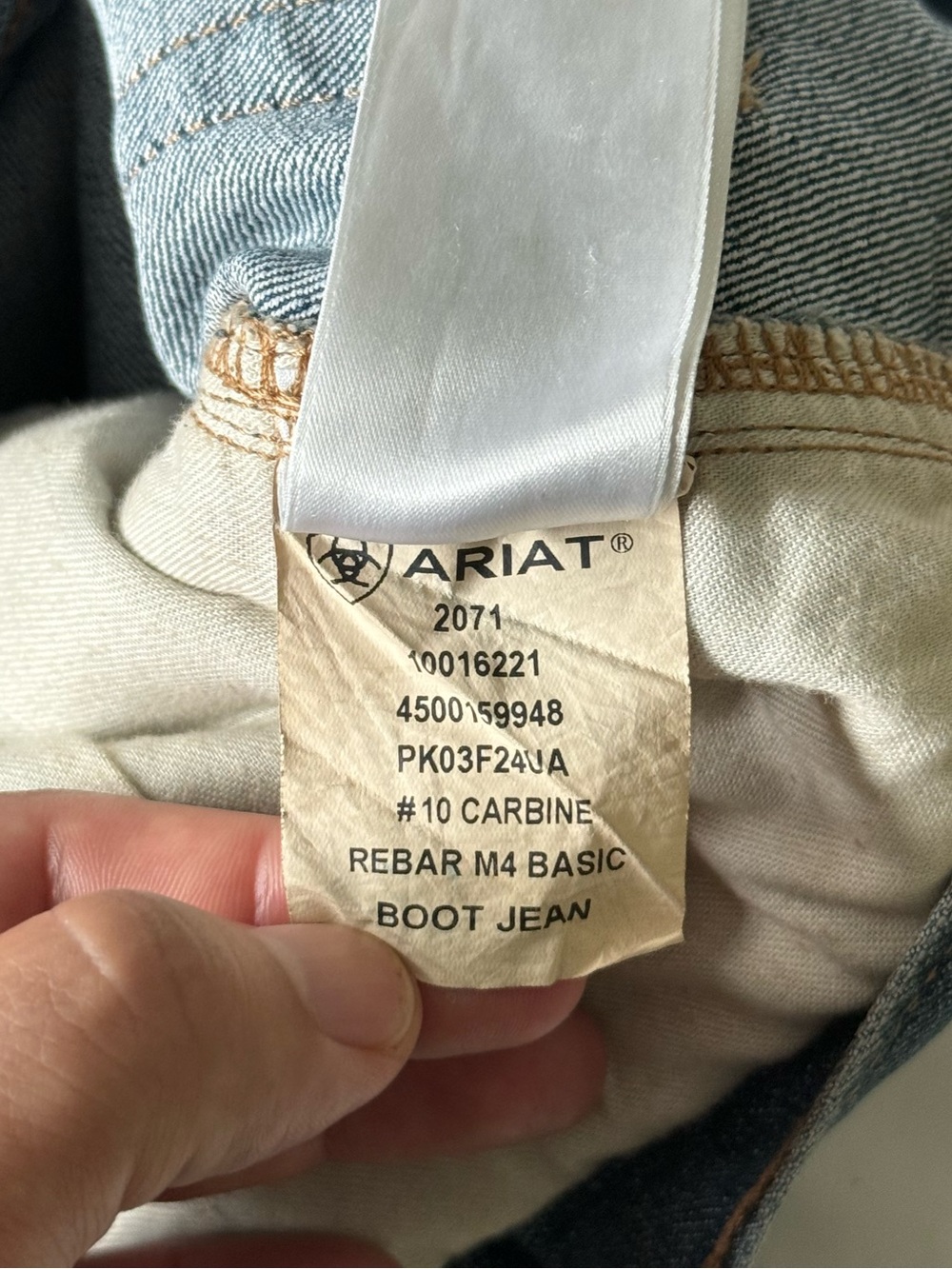 Ariat relaxed boot Jeans - Picture 9 of 11